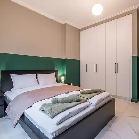 Sofia's Classy Blu -2 Bedrooms * Sofia
