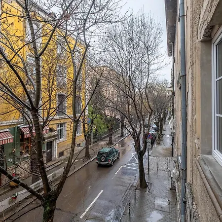 Sofia's Classy Blu -2 Bedrooms 公寓