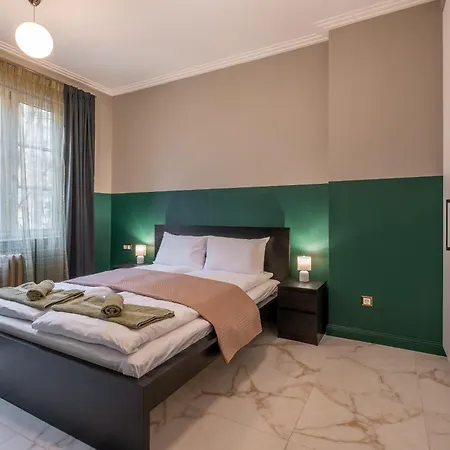 Sofia's Classy Blu -2 Bedrooms Sofia