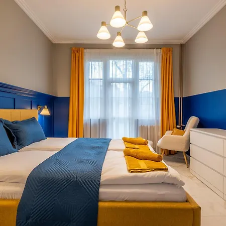 Апартамент Sofia's Classy Blu -2 Bedrooms